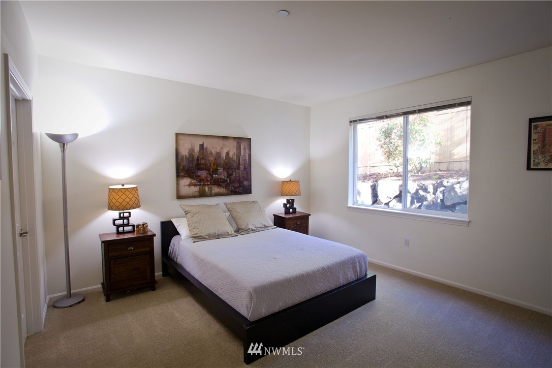 214 South 48th Street, Unit F Renton, WA 98055 - Photo 10 of 25