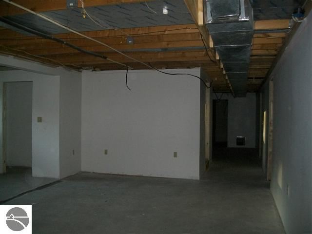 3843 South Alamando Road St. Louis, MI 48880 - Photo 48 of 62 1744471-49.JPG