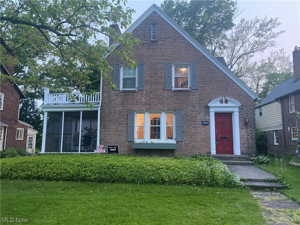 3096 Chadbourne Road Cleveland, OH 44120 - Photo 1 of 1
