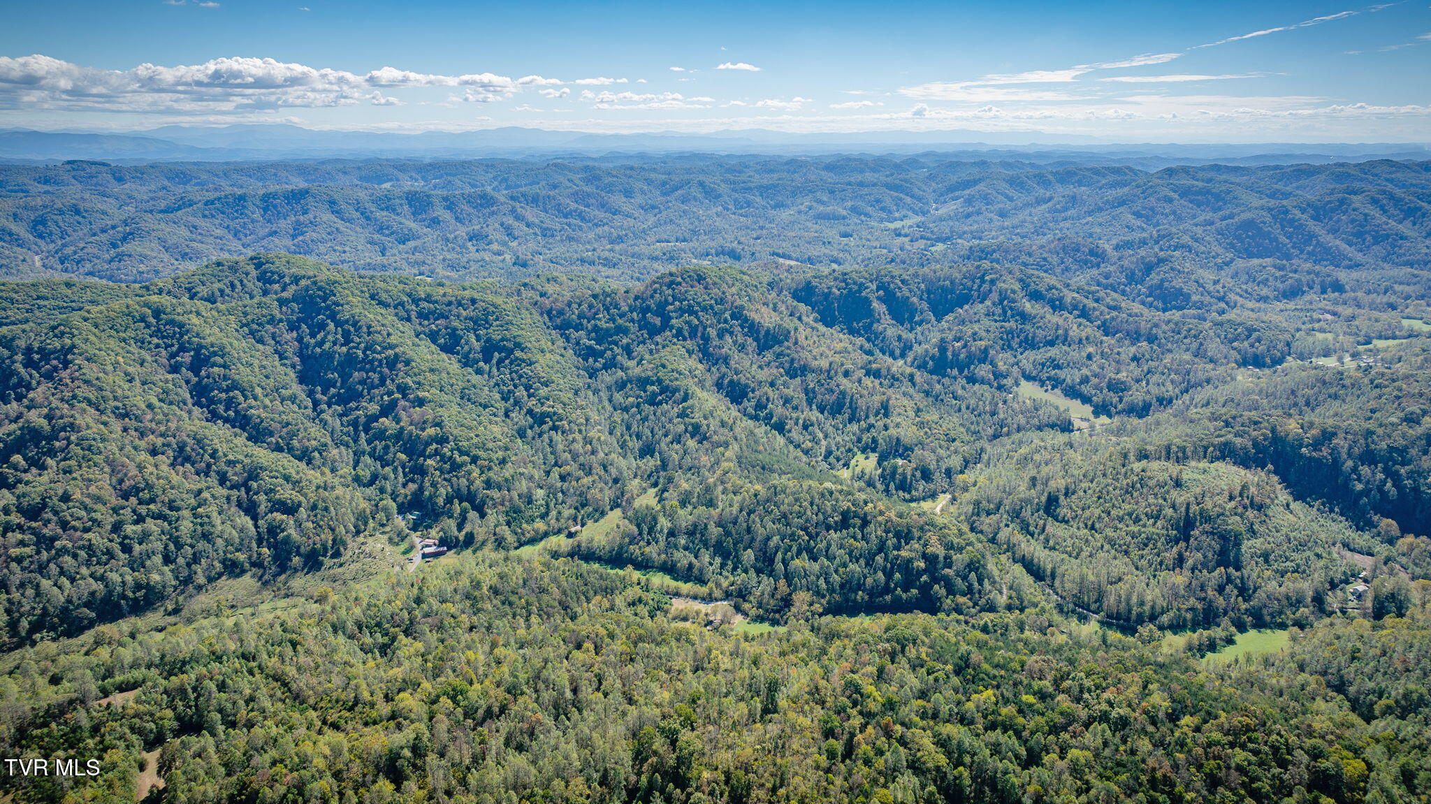 413 Willow Branch Road Bristol, VA 24202 - Photo 12 of 21 104