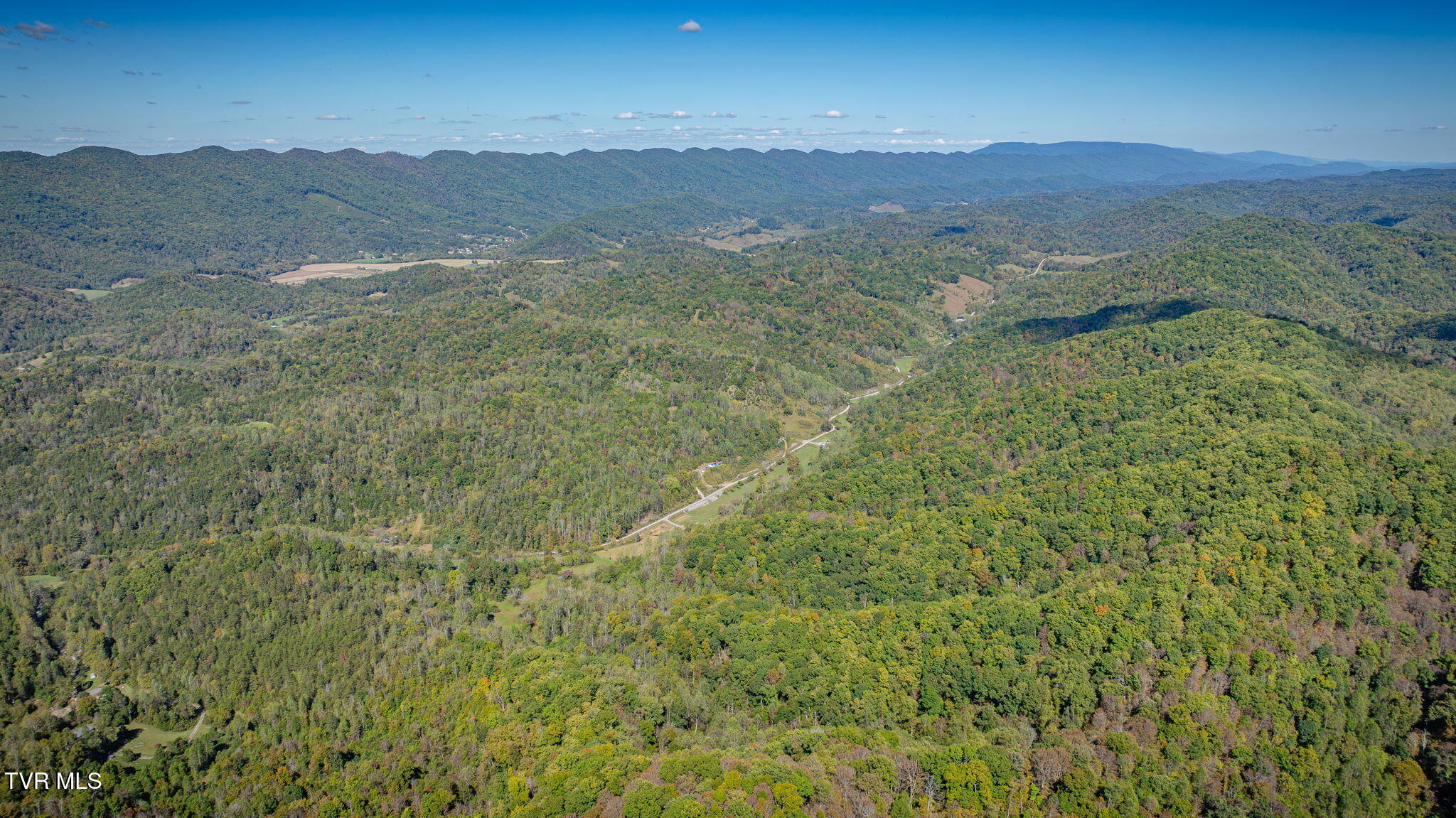 413 Willow Branch Road Bristol, VA 24202 - Photo 17 of 21 109