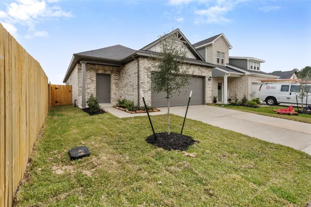 $2,050 | 10249 Badger Run Lane, Magnolia, TX 77354
