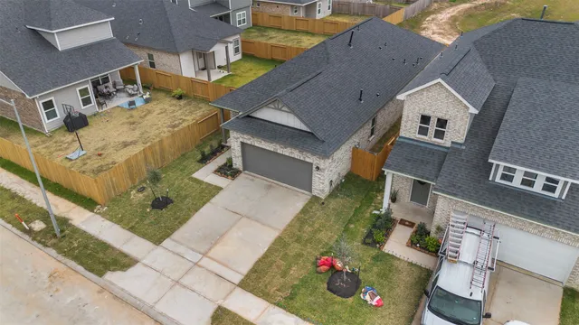 $2,050 | 10249 Badger Run Lane, Magnolia, TX 77354