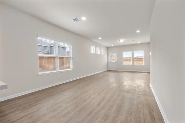 $2,050 | 10249 Badger Run Lane, Magnolia, TX 77354