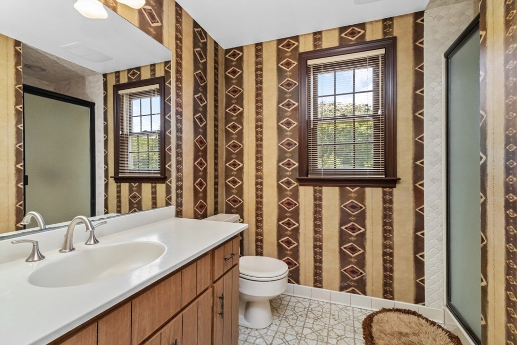 27 Valley Road Needham, MA 02492 - Photo 29 of 33 Gallery Image 29