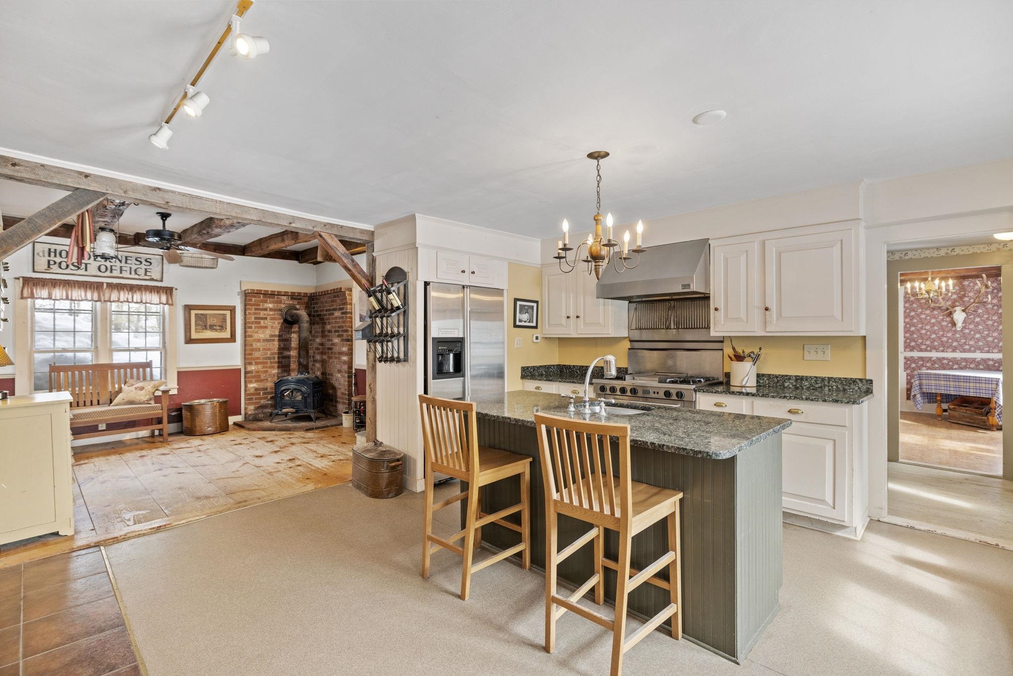 280 Coxboro Road Holderness, NH 03245 - Photo 9 of 31