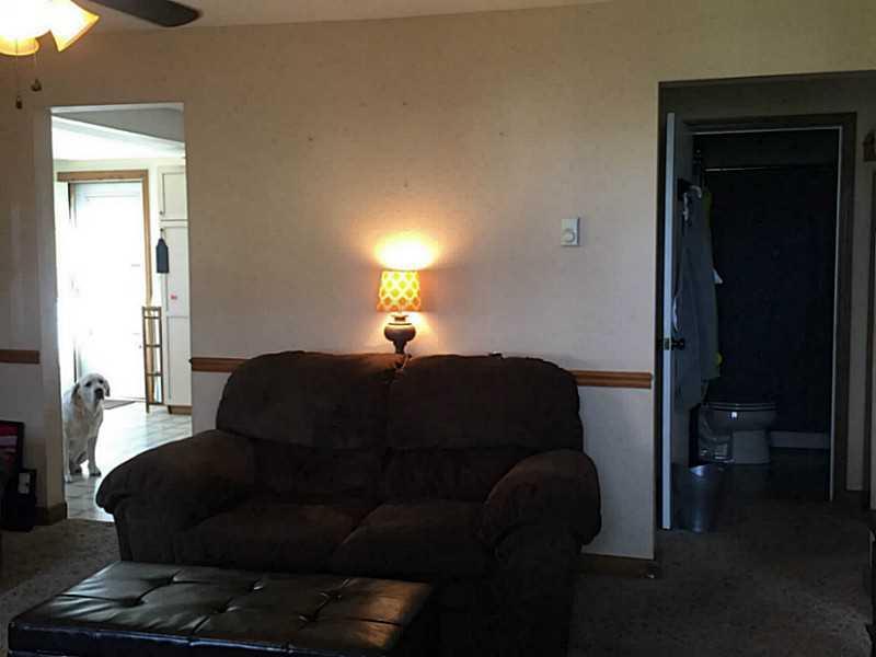 3525 Johnson Springfield, OH 45502 - Photo 3 of 18