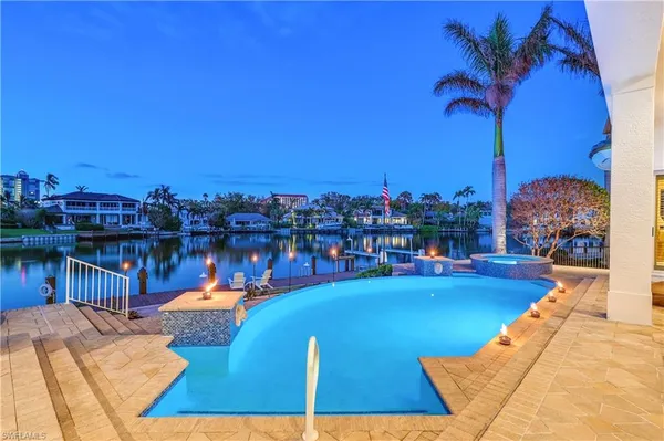 $7,995,000 | 339 Devils Bight, Naples, FL 34103