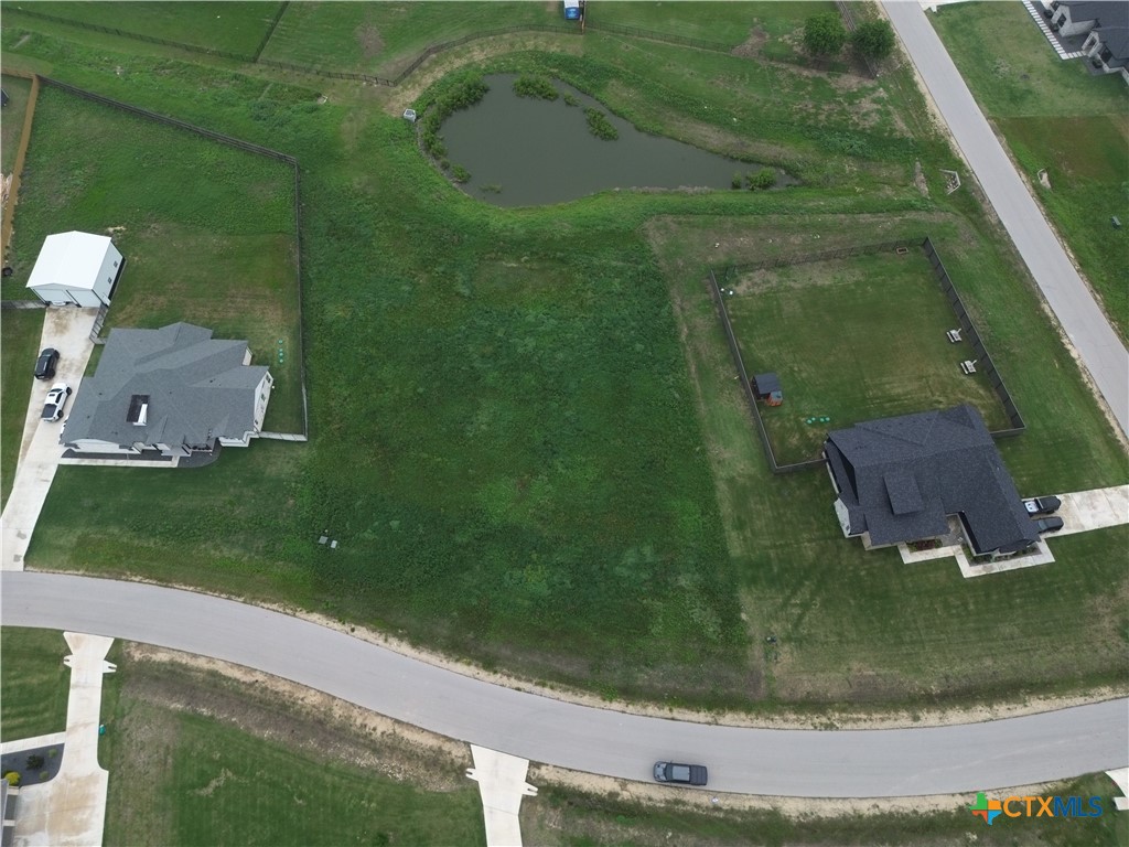996 Inka Road Salado, TX 76571 - Photo 4 of 8 a bird view of a garden