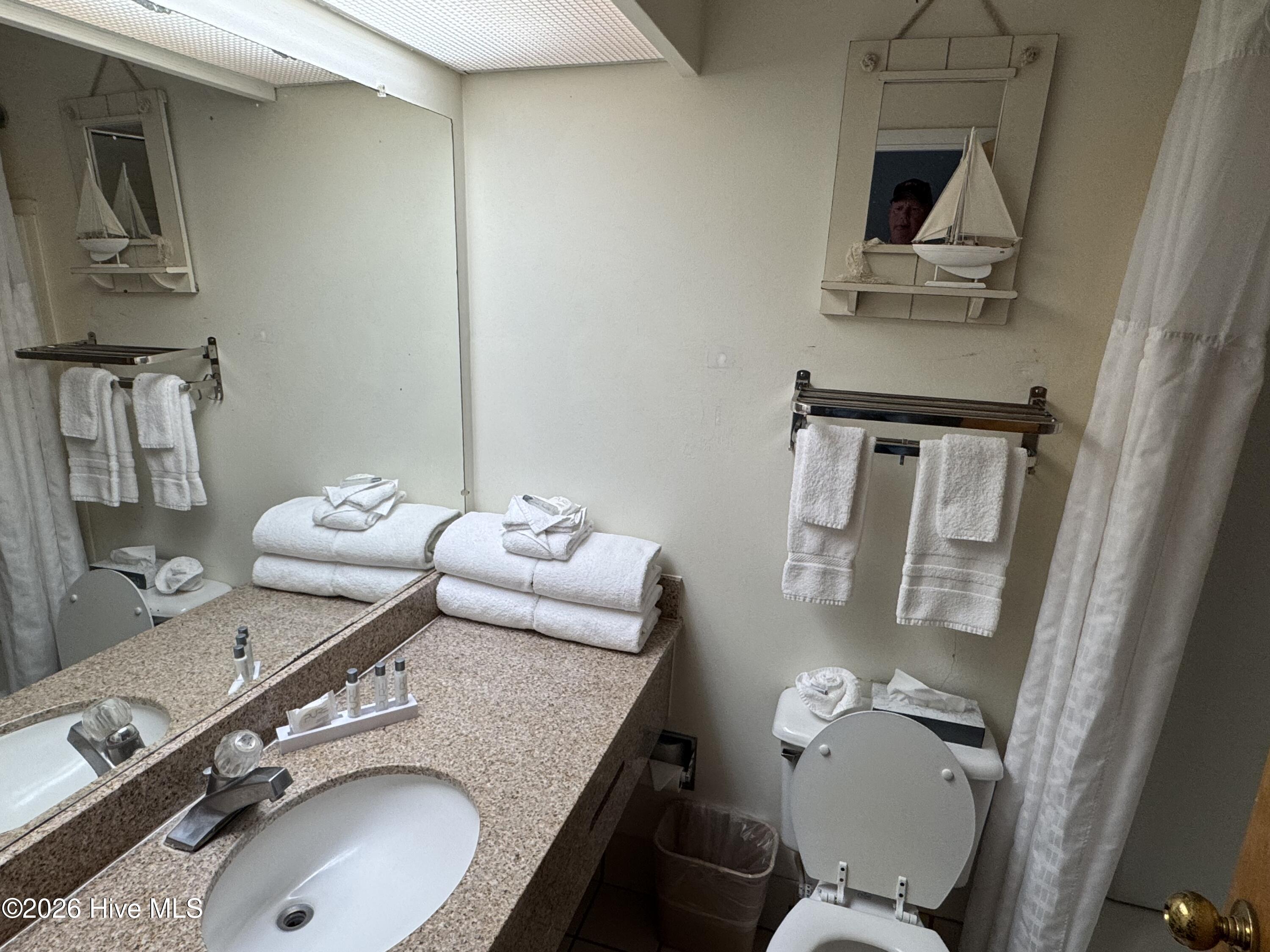602 West Fort Macon Road, Unit 128 Atlantic Beach, NC 28512 - Photo 30 of 42 Bath