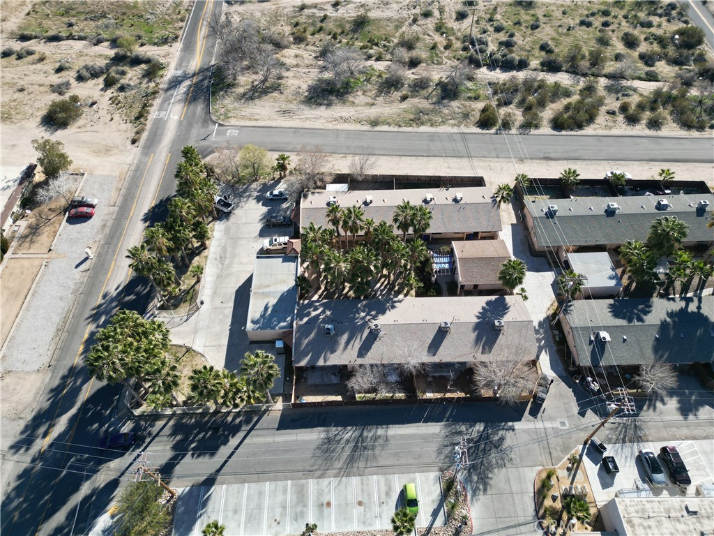 15860 Kasota Road Apple Valley, CA 92307 - Photo 3 of 24