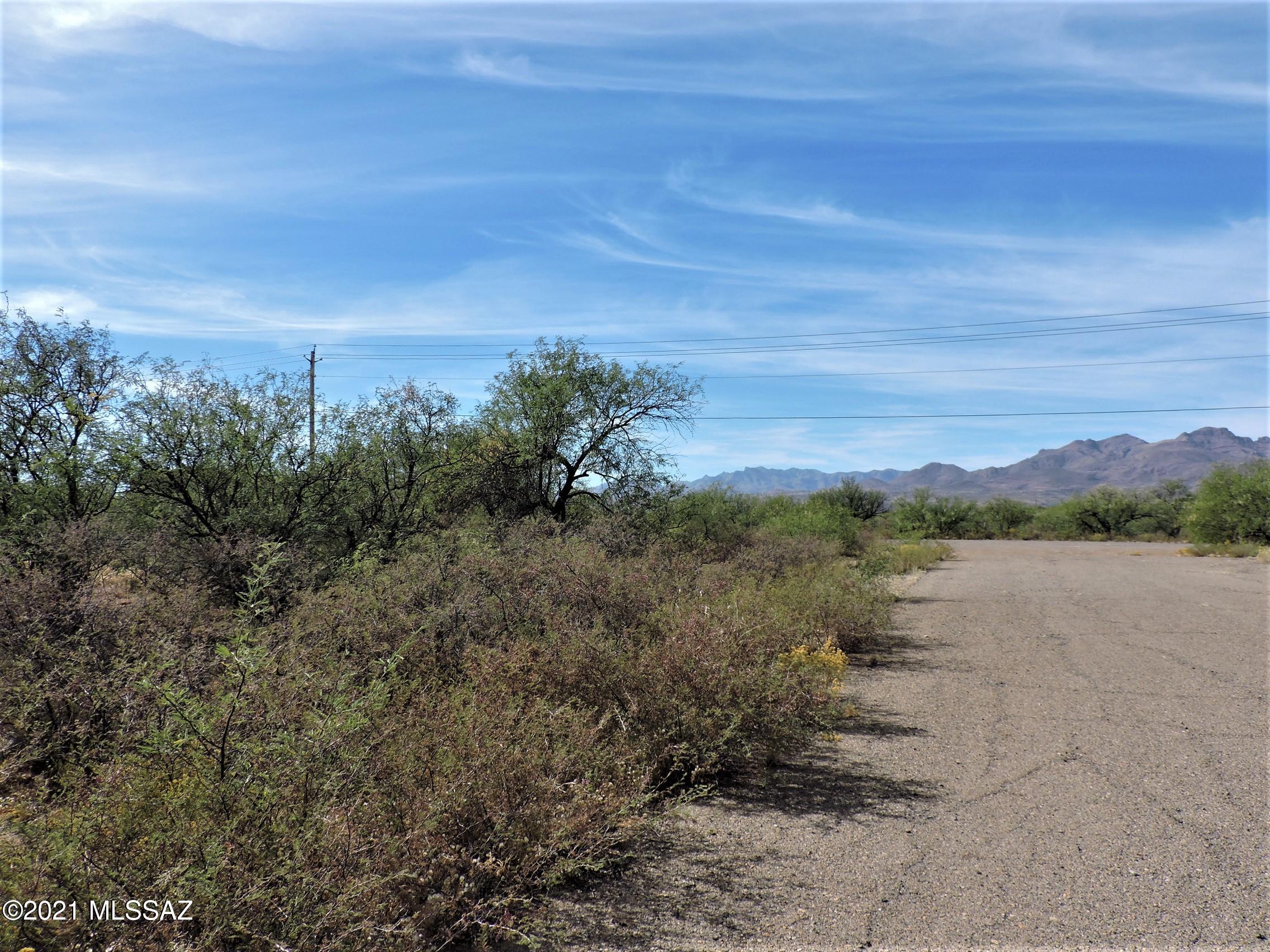 112 Circulo Bolivia, Unit 65 Rio Rico, AZ 85648 - Photo 3 of 3