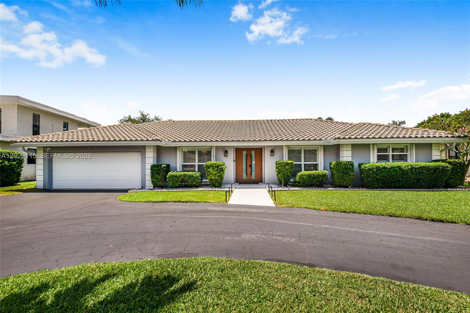 9800 Weathervane Manor Plantation, FL 33324 - Photo 1 of 58