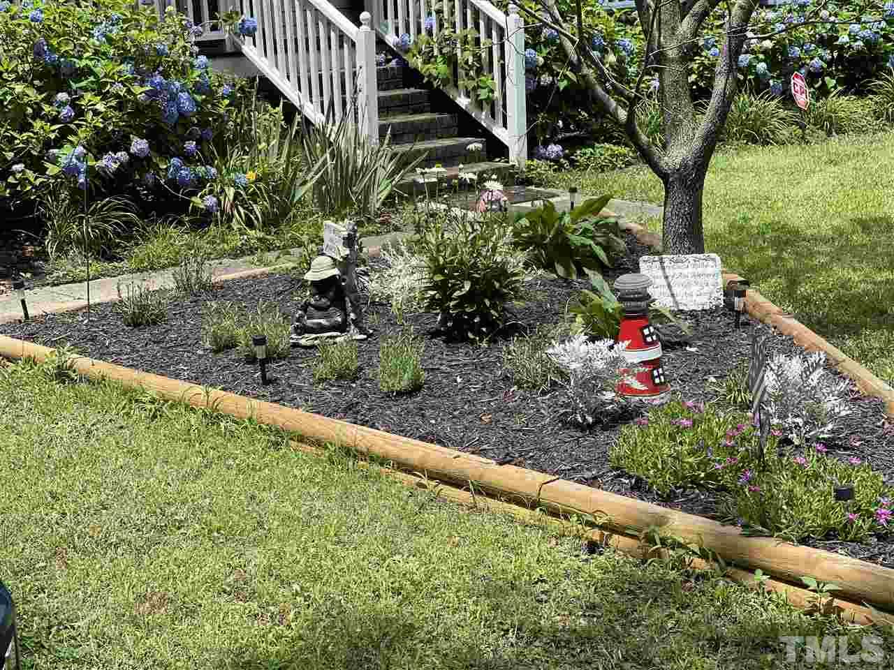 1084 McLemore Road Clayton, NC 27520 - Photo 2 of 10