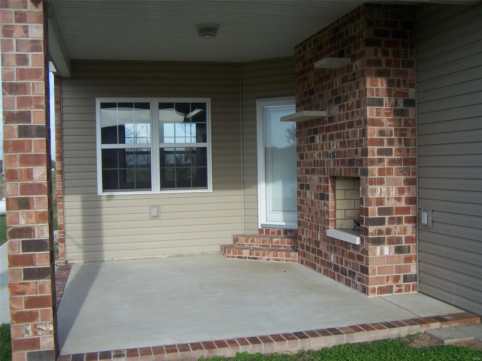 22 Pheasant Ridge Court Nashville, IL 62263 - Photo 10 of 52 Gallery Image 10