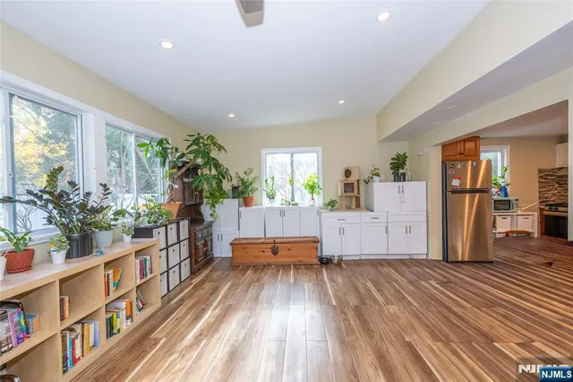 $725,000 | 235 Elm Avenue, Teaneck, NJ 07666