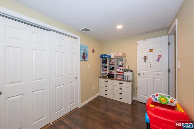 $725,000 | 235 Elm Avenue, Teaneck, NJ 07666