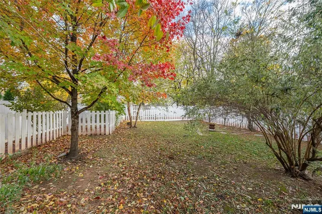 $725,000 | 235 Elm Avenue, Teaneck, NJ 07666