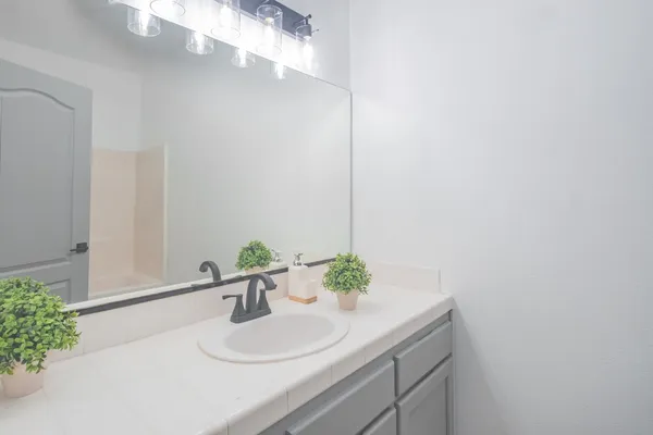 $469,000 | 9962 North Woodrow Avenue, Fresno, CA 93720
