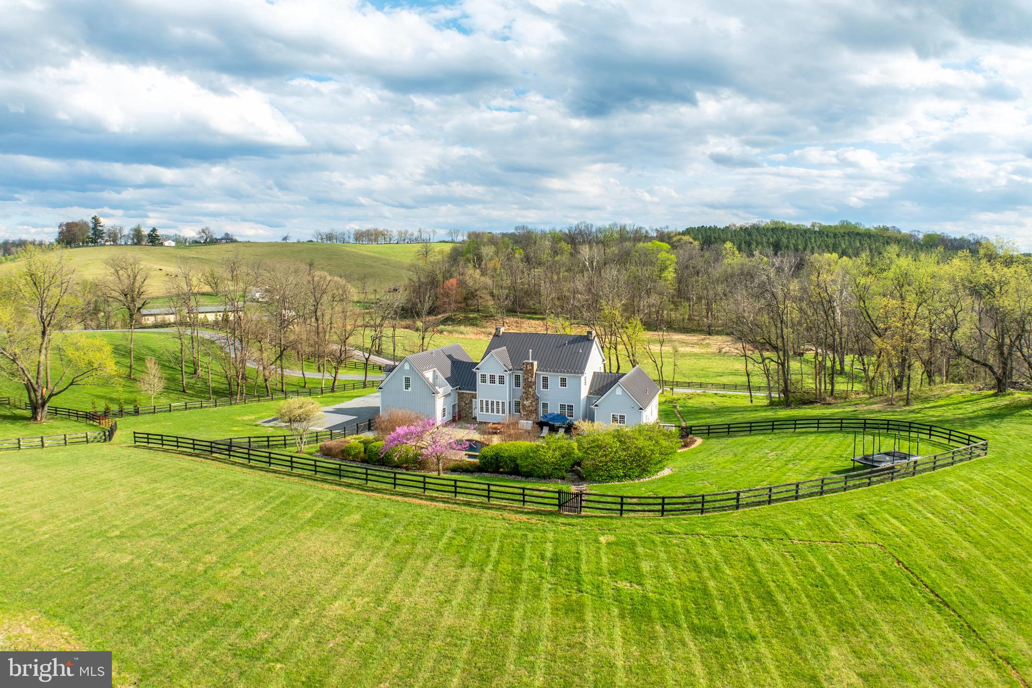 15718 Old Waterford Road Waterford, VA 20197 - Photo 69 of 81