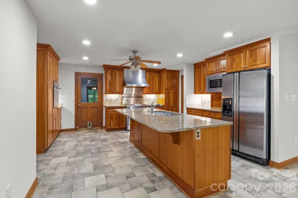 $1,995,000 | 19322 Yachtman Drive, Cornelius, NC 28031