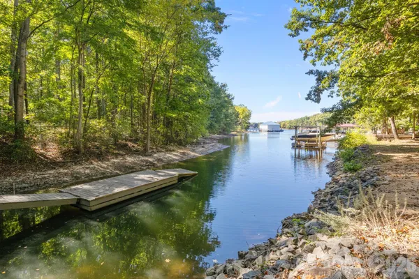 $1,995,000 | 19322 Yachtman Drive, Cornelius, NC 28031