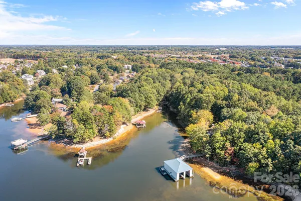 $1,995,000 | 19322 Yachtman Drive, Cornelius, NC 28031