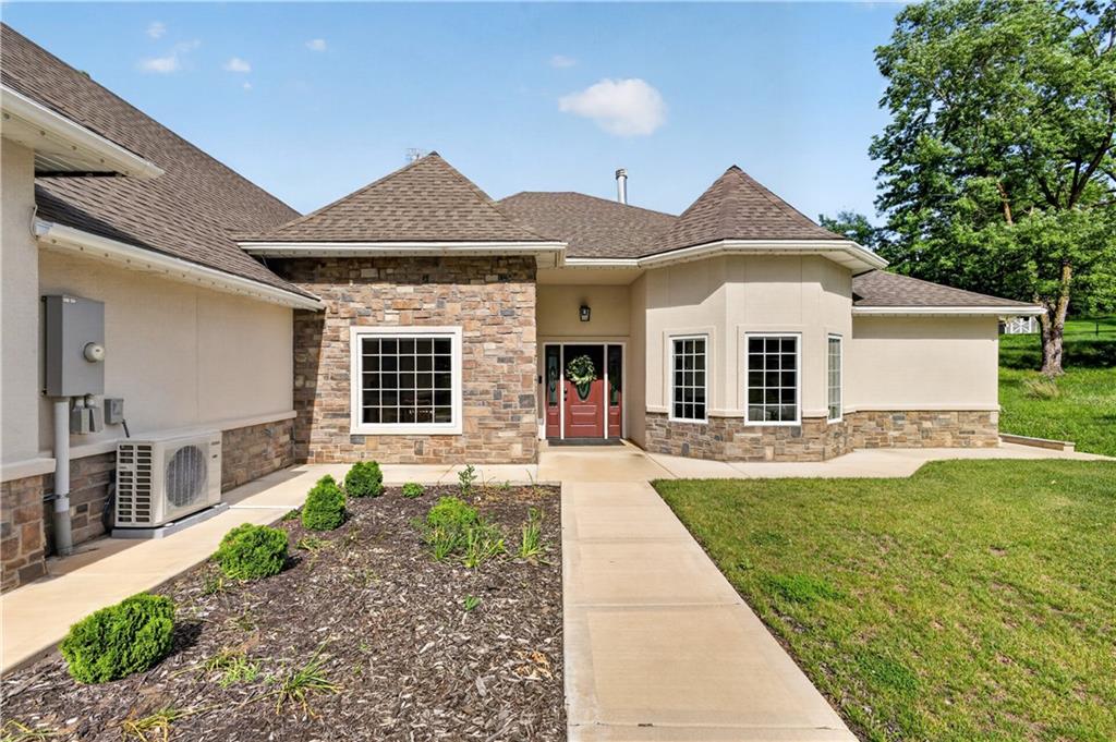 2015 South Lee's Summit Road Independence, MO 64050 - Photo 36 of 38