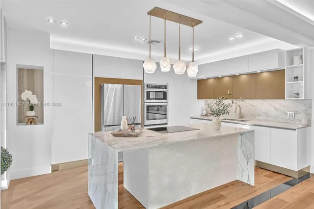 $2,478,000 | 9448 Abbott Avenue, Surfside, FL 33154