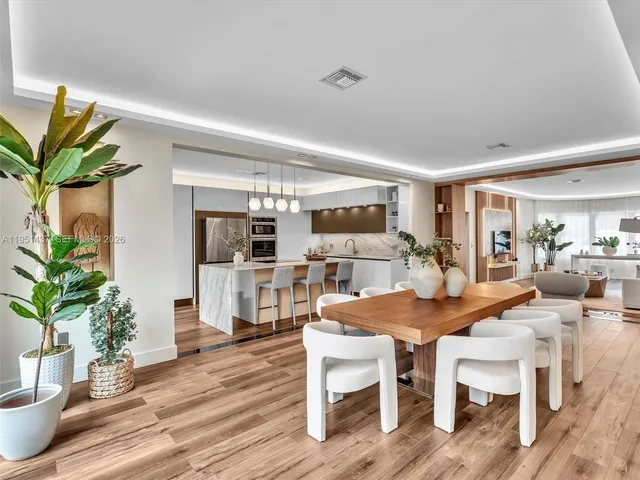 $2,478,000 | 9448 Abbott Avenue, Surfside, FL 33154