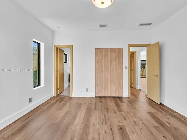 $2,478,000 | 9448 Abbott Avenue, Surfside, FL 33154