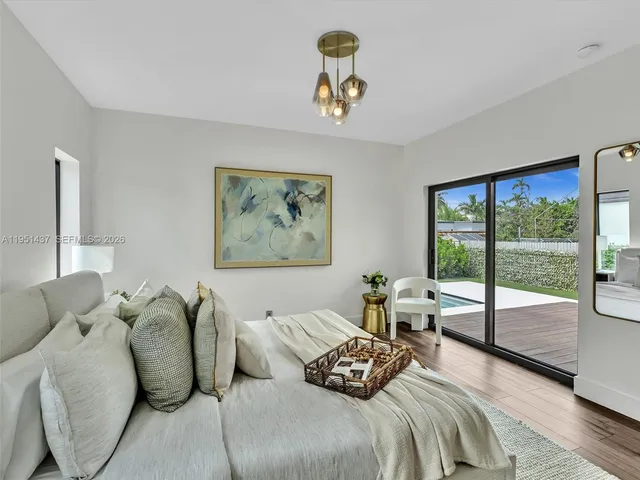 $2,478,000 | 9448 Abbott Avenue, Surfside, FL 33154