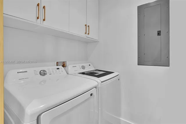 $2,478,000 | 9448 Abbott Avenue, Surfside, FL 33154