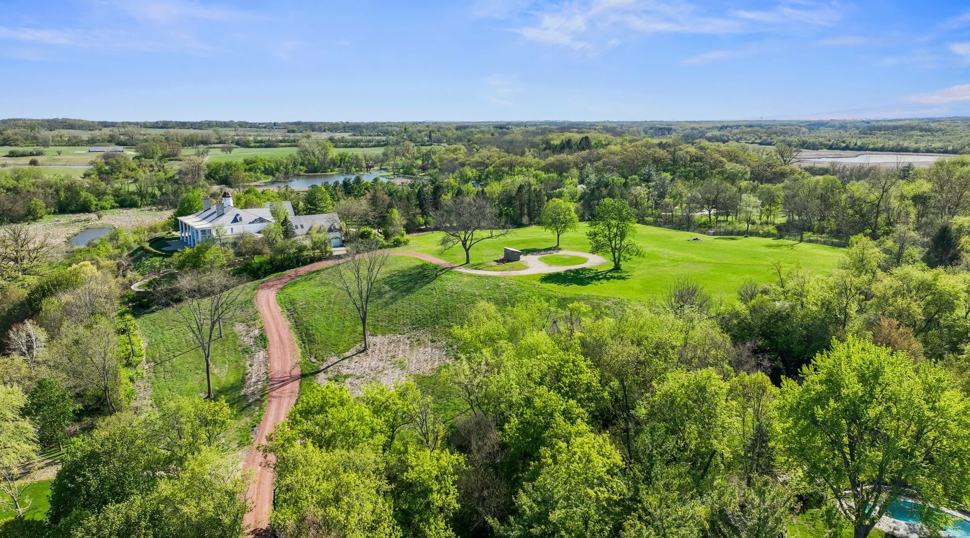 241 Otis Road Barrington Hills, IL 60010 - Photo 5 of 11 a view of a city