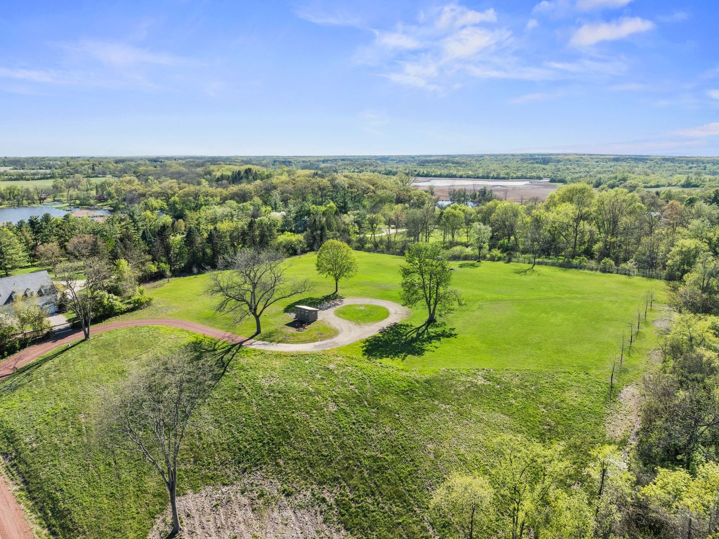 241 Otis Road Barrington Hills, IL 60010 - Photo 7 of 11 a view of a city