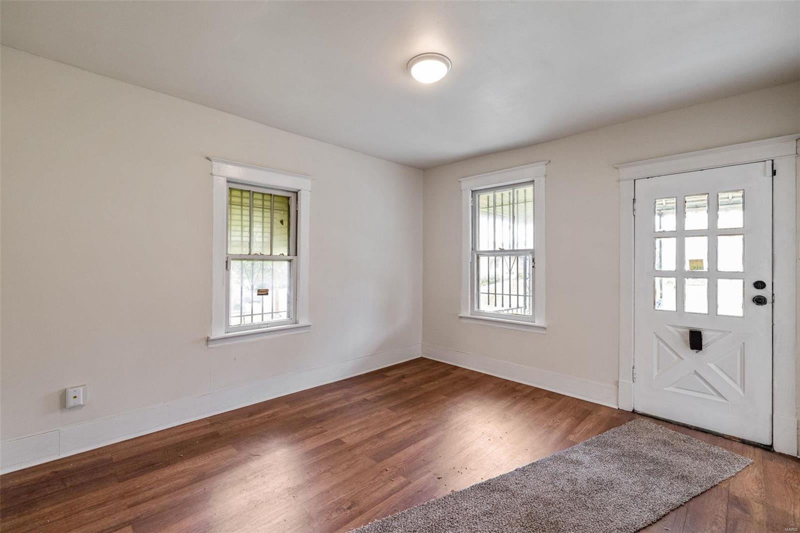 6546 Joseph Avenue St. Louis, MO 63133 - Photo 2 of 29