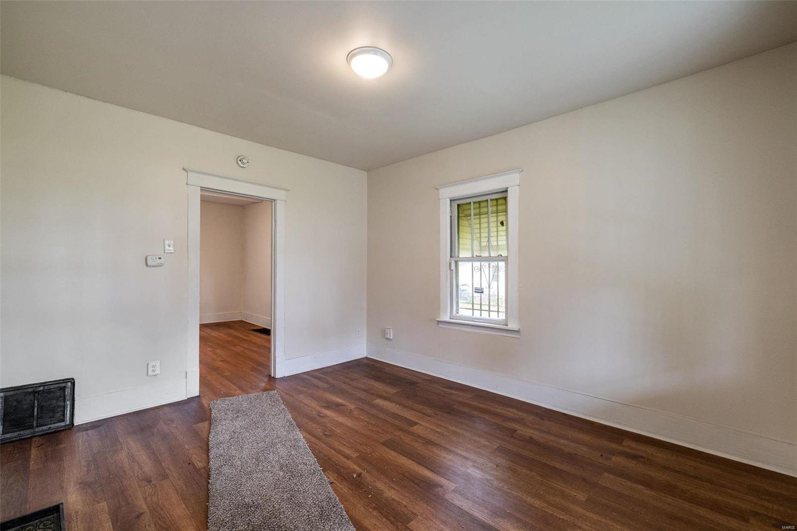 6546 Joseph Avenue St. Louis, MO 63133 - Photo 4 of 29