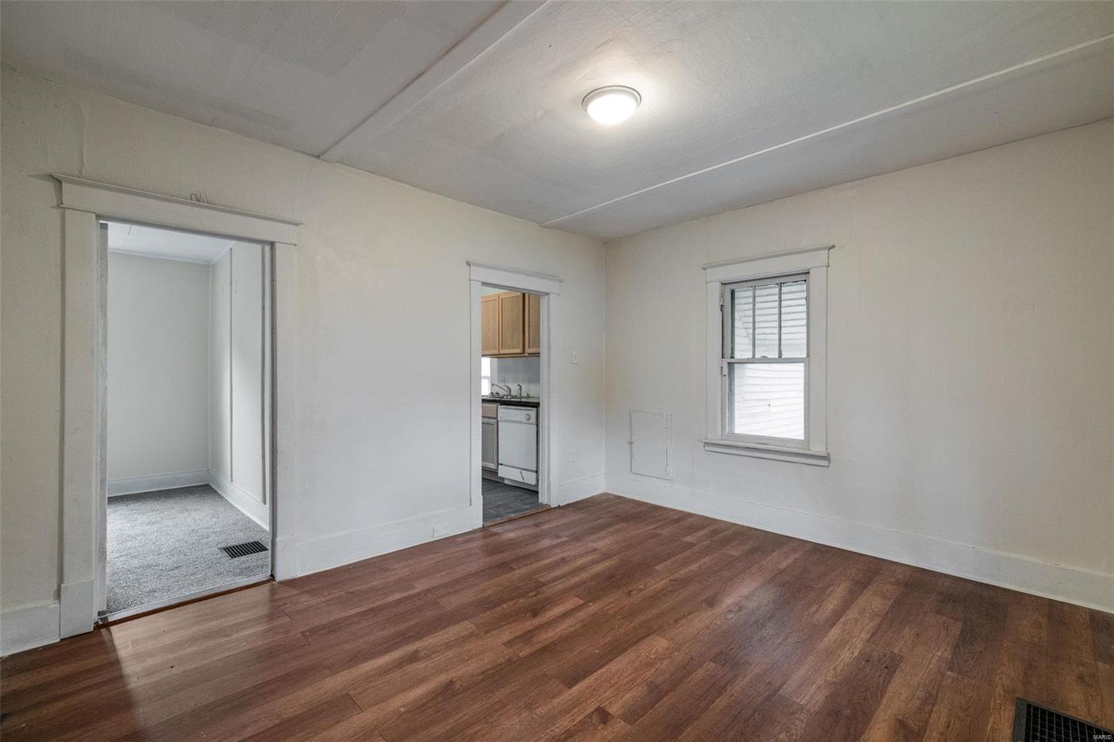 6546 Joseph Avenue St. Louis, MO 63133 - Photo 7 of 29