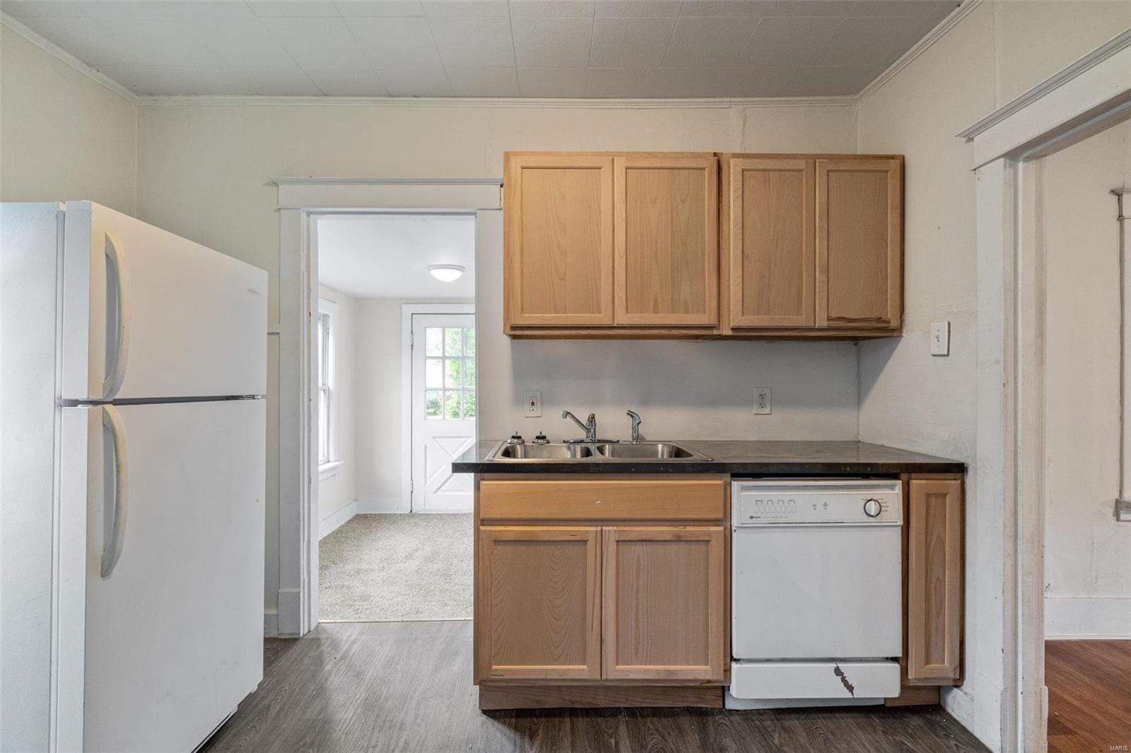 6546 Joseph Avenue St. Louis, MO 63133 - Photo 10 of 29