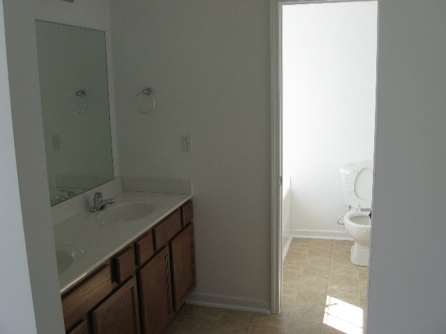 101 James Road Easley, SC 29642 - Photo 4 of 6 Gallery Image 4