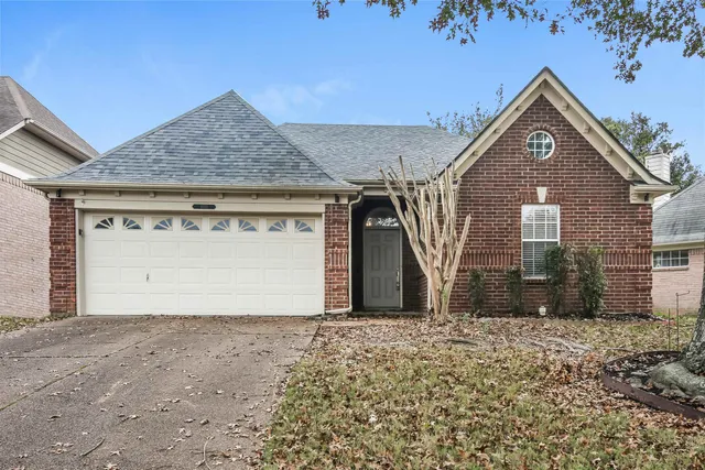 $1,860 | 4112 Fairway View Circle East | Daybreak