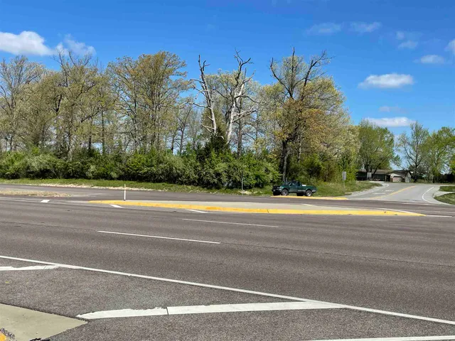 $495,000 | 10311 Fleming Road, Carterville, IL 62918