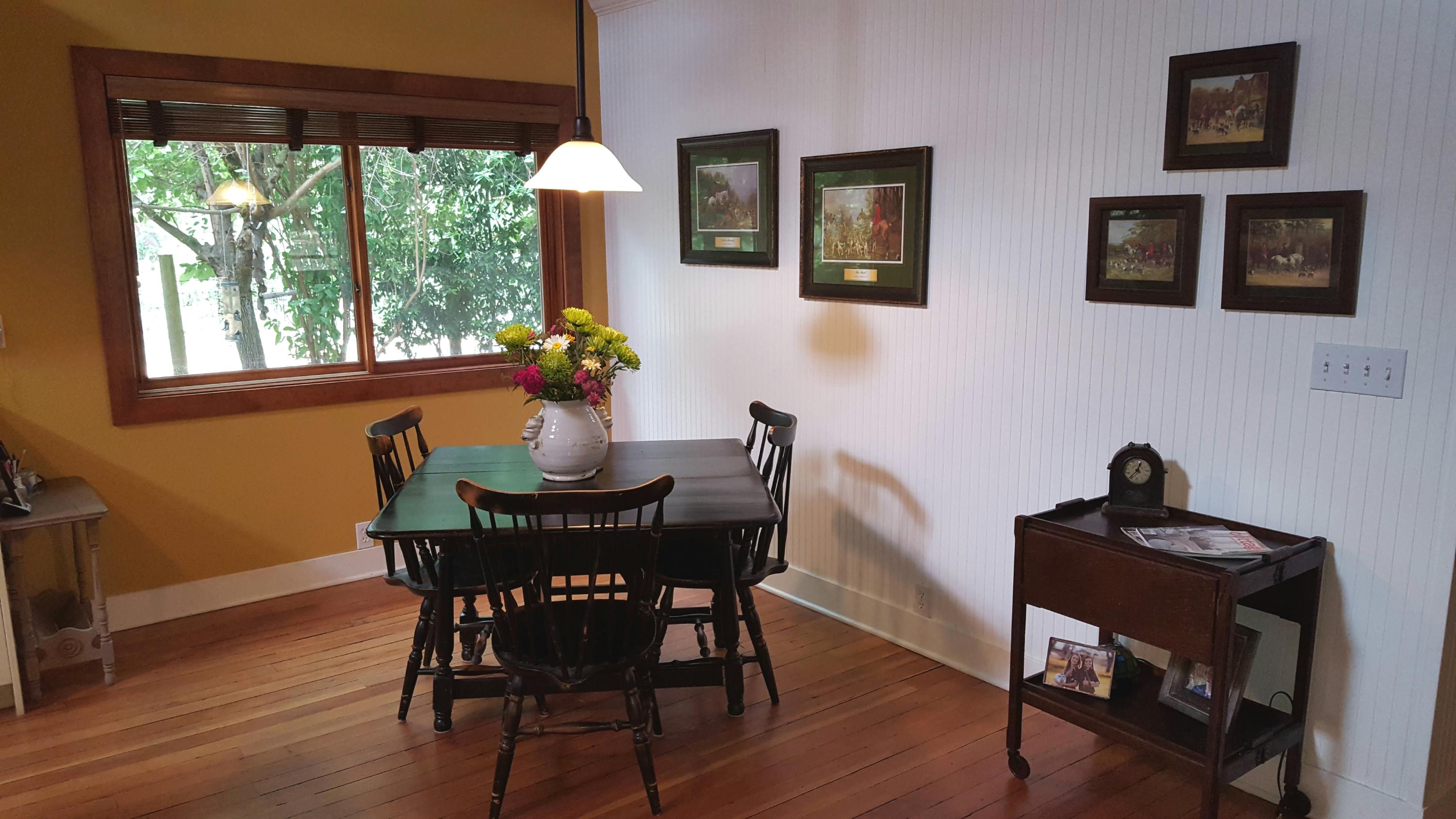 13148 South Fork Road Igo, CA 96047 - Photo 14 of 50 DINING AREA ON BEAUTIFUL WOOD FLOORS