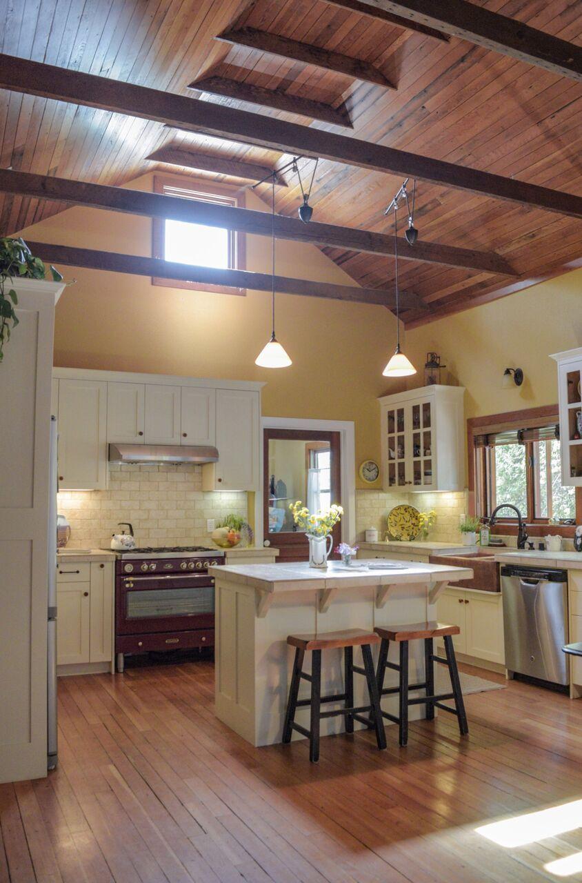 13148 South Fork Road Igo, CA 96047 - Photo 5 of 50 STYLISH KITCHEN WITH BEAM CEILING