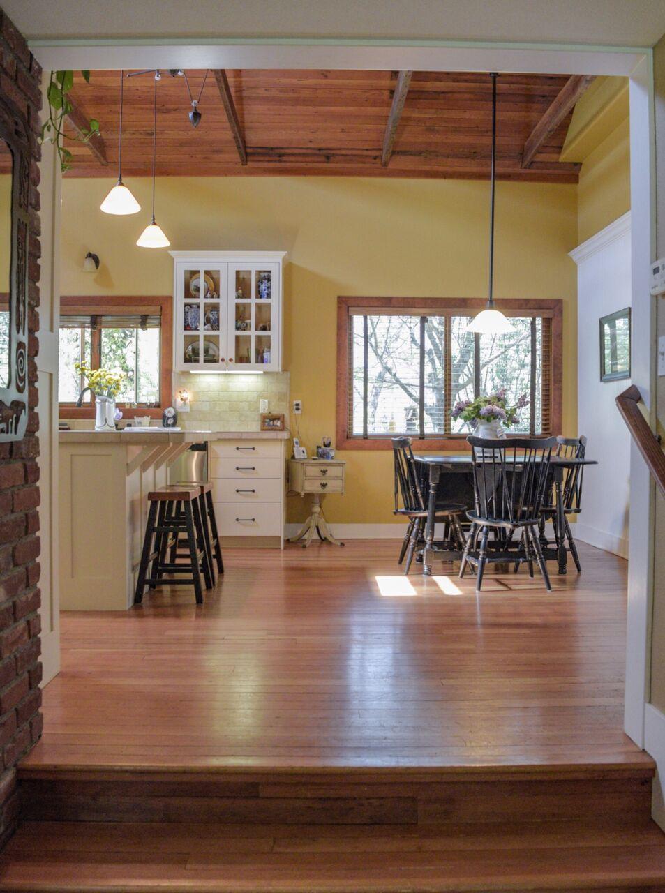 13148 South Fork Road Igo, CA 96047 - Photo 6 of 50 DINING AREA