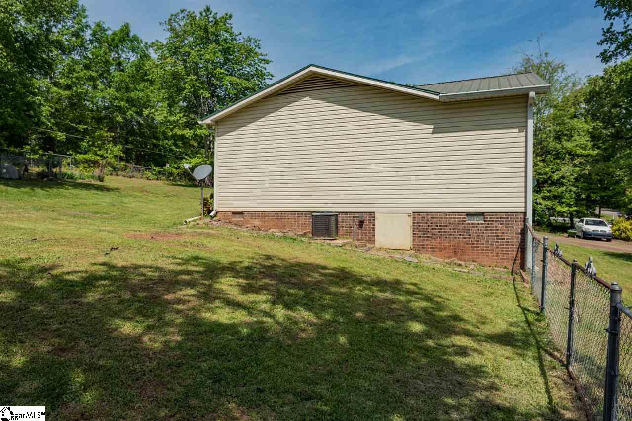 136 Watkins Road Easley, SC 29642 - Photo 36 of 36 Gallery Image 36