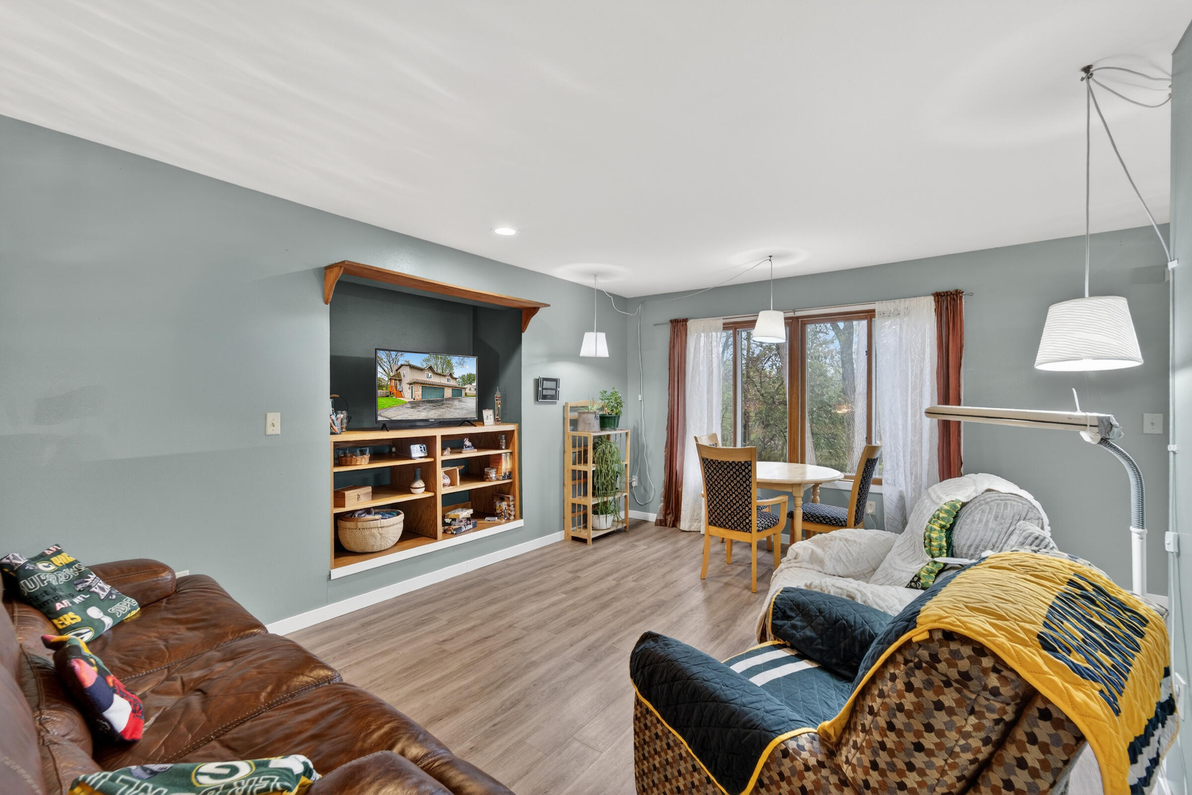 1424 South River Road, Unit 1426 New Berlin, WI 53151 - Photo 16 of 30 DSC07543