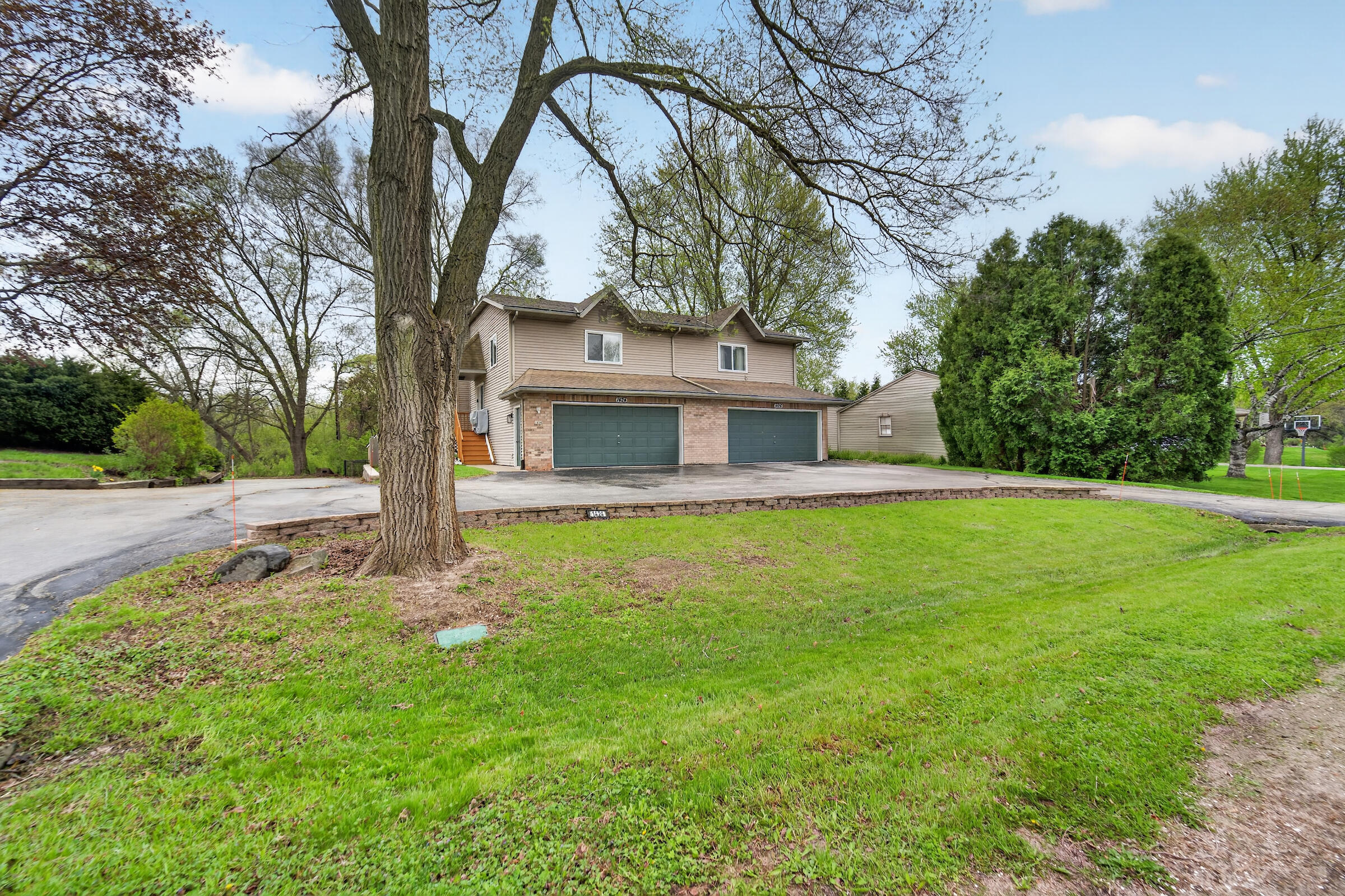 1424 South River Road, Unit 1426 New Berlin, WI 53151 - Photo 26 of 30 EXT