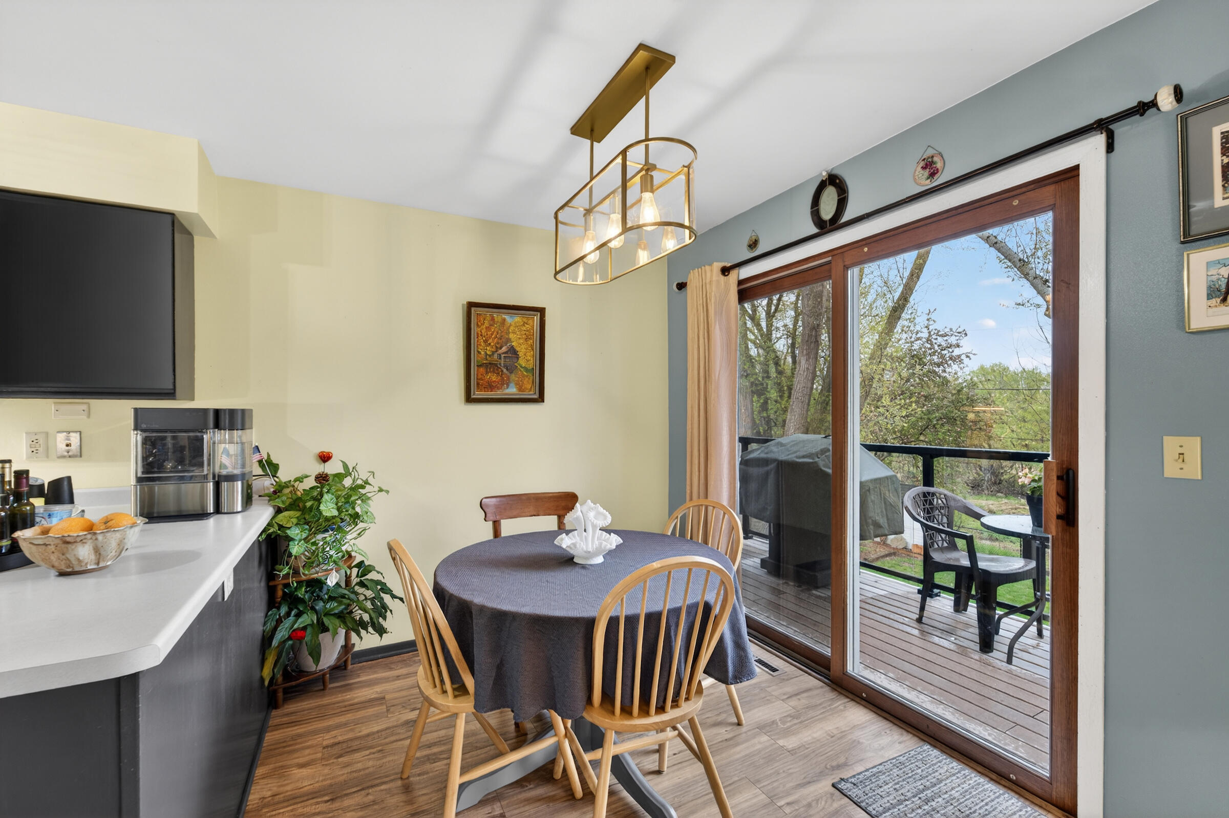 1424 South River Road, Unit 1426 New Berlin, WI 53151 - Photo 6 of 30 Din Rm