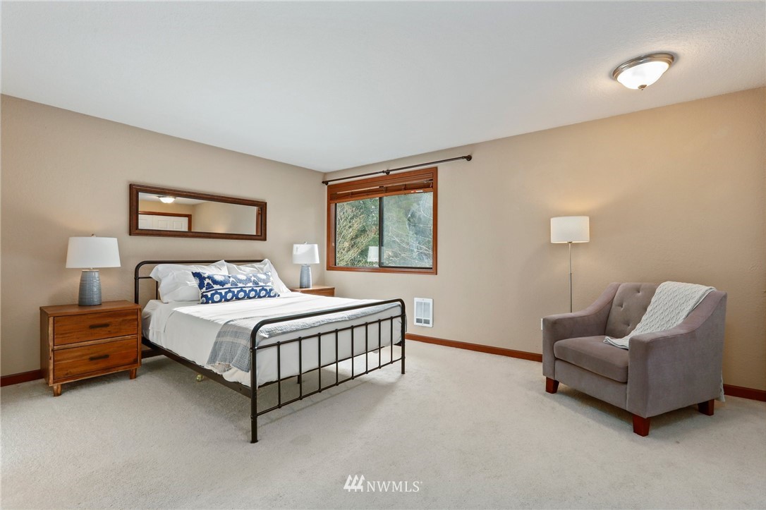 8705 238th Street Southwest, Unit H Edmonds, WA 98026 - Photo 15 of 27 Gallery Image 15